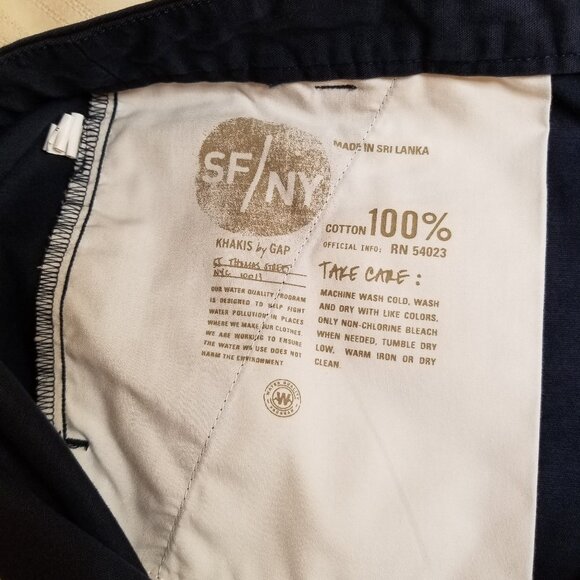 KHAKIS BY GAP BOYFRIEND ROLL-UP LADIES/ WOMEN SHORTS SIZE 06 NAVY - Picture 4 of 9